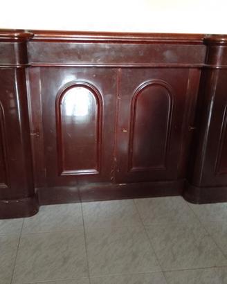 Mobile sideboard