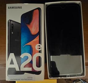 Samsung a20e