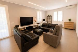 Casa indipendente di 150 m² con 4 locali e box aut