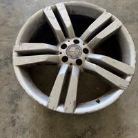 4 cerchi da 20” mercedes