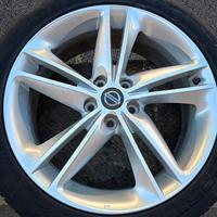 Cerchi in lega Nissan Quashai 225/45 R 19