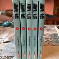 Manga Spy x family 1-5💞📚