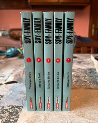 Manga Spy x family 1-5💞📚