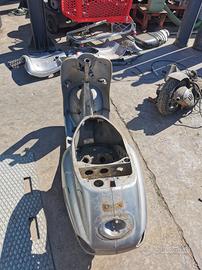 ricambi piaggio vespa ET ET2 ET4  50/125/150