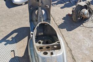ricambi piaggio vespa ET ET2 ET4  50/125/150