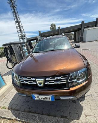 DACIA DUSTER 1.6 GPL 2015  BOMBOLA GPL NUOVA