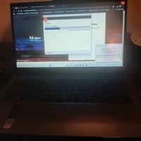 Pc portatile Ideapad Slim3 15IAH8