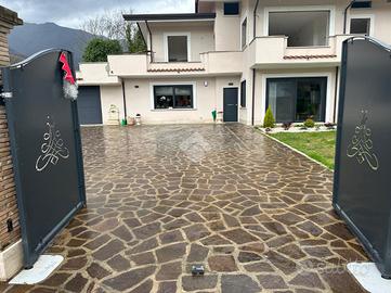 4 LOCALI A SUPINO