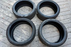 Gomme invernali continental 255/ 35 r21