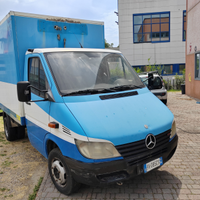 Camion mercedes benz sprinter/ camper