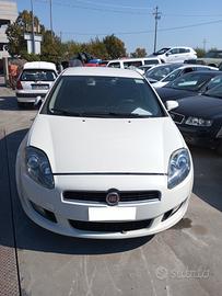 Ricambi Fiat Bravo 2014 1600cc Diesel 80 Kw Colore