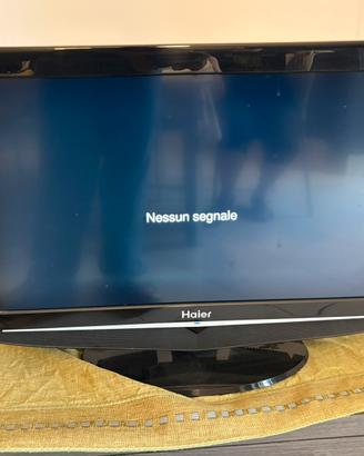 TV Haier LT26M1C