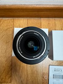 Obiettivo AF 23 F1.4 per Canon