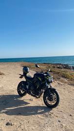Kawasaky Z650 2020 con connessione Bluetooth