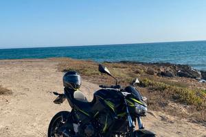 Kawasaky Z650 2020 con connessione Bluetooth