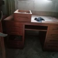 scrivania in rovere anni '50