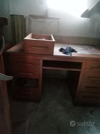 scrivania in rovere anni '50