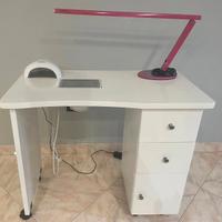 Tavolo per manicure