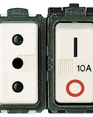 Presa Sicura Bticino Magic 5114