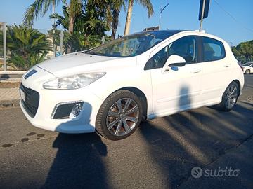 Peugeot 308 1.6 8V e-HDi 112CV Stop&Start robotiz.