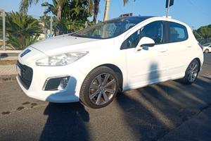 Peugeot 308 1.6 8V e-HDi 112CV Stop&Start robotiz.