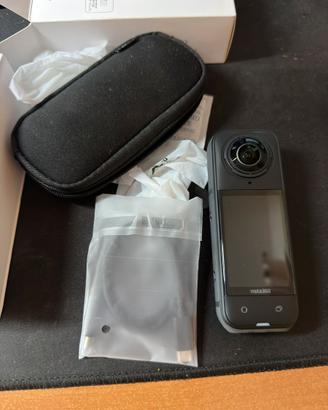 Insta360 x5