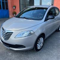 Lancia Ypsilon 1.2 69 CV Black/Red-km72000-