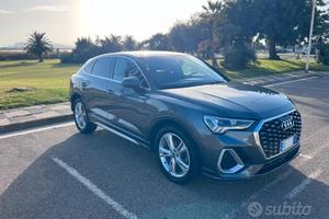 Audi Q3 Sportback 35 2.0 tdi Business S-line