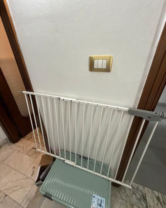 Barriera di sicurezza per animali e bambini