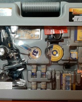 Microscopio Deluxe MicroScience – set da 68 pezzi