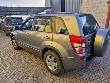 Suzuki grand vitara 2006