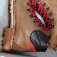 scarponcini brixia  gaver brown