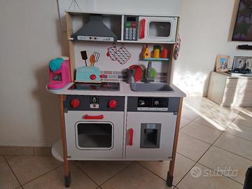 cucina e accessori inclusi
