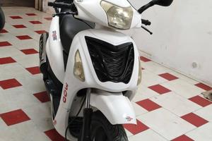 SCOOTER 300