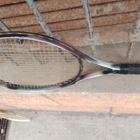 racchetta tennis head con il incordatura nuova