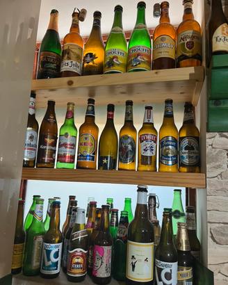 +240 Collezione bottiglie di birra vuote pub