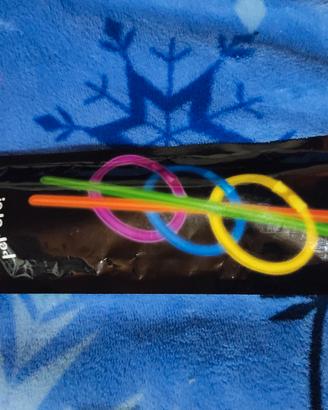 Braccialetti flow fluo in the dark