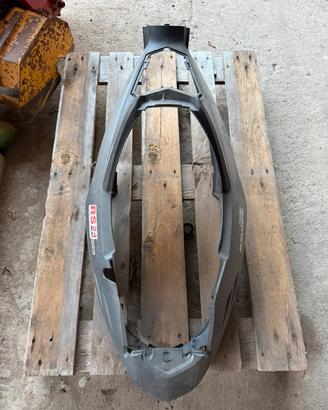 carena posteriore  phantom f12 r