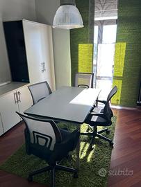 Tavolo e mobili accessori sala riunione