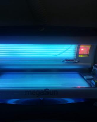 Lettino Solarium Megasun 4000 abbronzante lampada