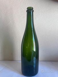 Bottiglie vetro per vino spumane