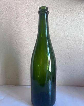 Bottiglie vetro per vino spumane