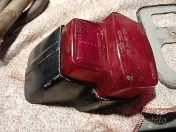 fanale posteriore vespa primavera 