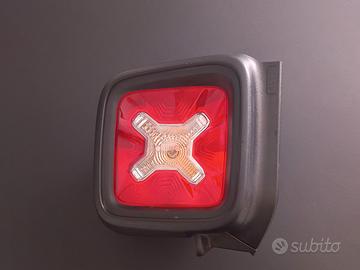 JEEP RENEGADE - FANALE POST. DX. USATO  52109462