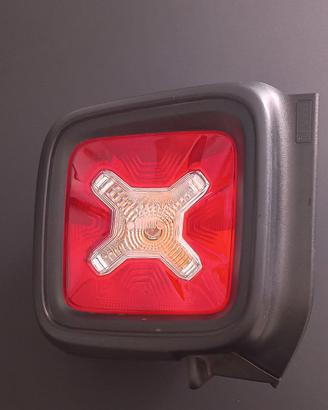 JEEP RENEGADE - FANALE POST. DX. USATO  52109462