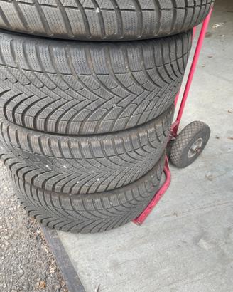 Gomme invernali
