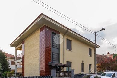 PORZIONE DI BIFAMILIARE A ALPIGNANO