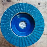 Dischi Lamellari Abrasivi 