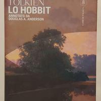J.R.R.Tolkien:Lo Hobbit Ed.Bompiani, gennaio 2004