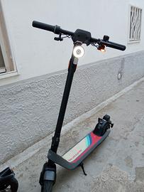 monopattino elettrico  niu KQI2 pro 